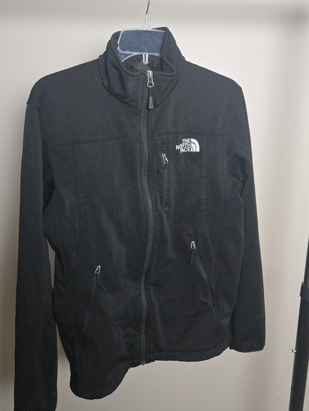 The North Face Men's Black Full-Zip Fleece Jacket